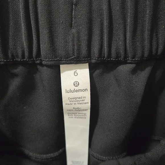 LULULEMON On The Fly Black High Waisted Skirt Size 6 Small - Picture 3 of 5